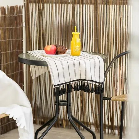 Sleepway -boho Chic Apartment